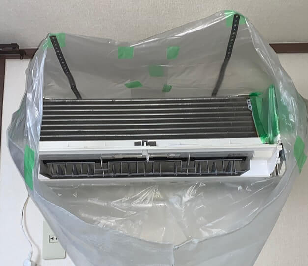 エアコンクリーニング-西蒲田-内部洗浄前のエアコン